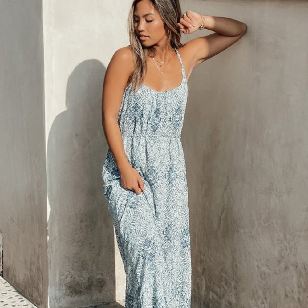 NWT Love Stitch Printed Maxi Dress in Blue